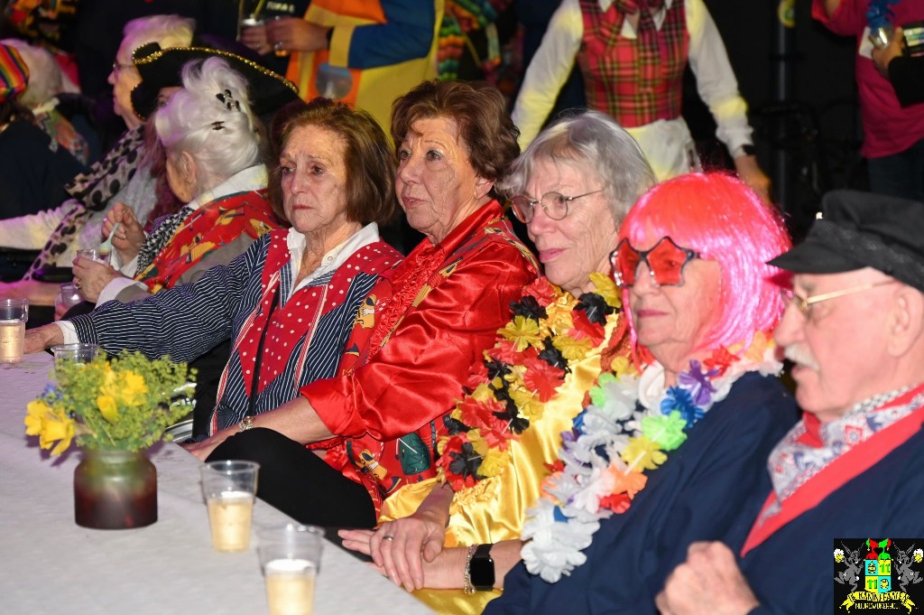 ../Images/Senioren carnaval 2024 147.jpg